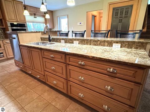 Tiny photo for 103 Ultra Court, Roscommon, MI 48653 (MLS # 1940815)