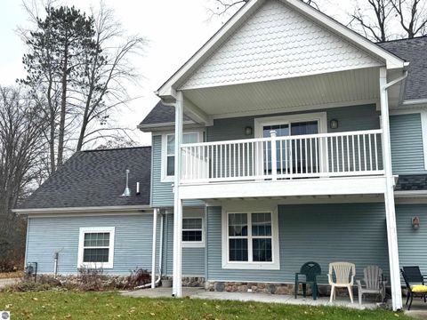 Tiny photo for 103 Ultra Court, Roscommon, MI 48653 (MLS # 1940815)