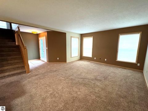 Tiny photo for 103 Ultra Court, Roscommon, MI 48653 (MLS # 1940815)