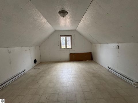 Tiny photo for 103 Ultra Court, Roscommon, MI 48653 (MLS # 1940815)