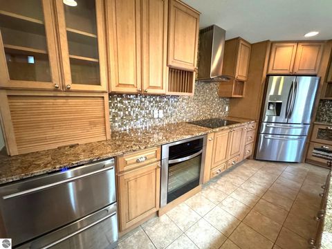 Tiny photo for 103 Ultra Court, Roscommon, MI 48653 (MLS # 1940815)