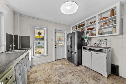 Tiny photo for 402 Haynes Street, Cadillac, MI 49601 (MLS # 1940353)