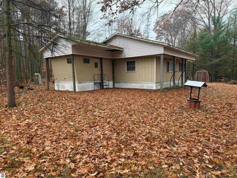 Tiny photo for 9544 W 34 Road, Harrietta, MI 49638 (MLS # 1940814)