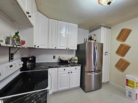 Tiny photo for 204 W Union Street, Lake City, MI 49651 (MLS # 1940443)