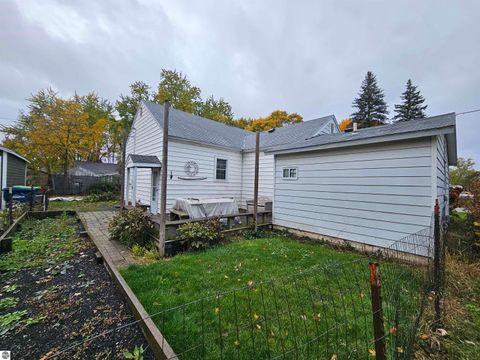Tiny photo for 204 W Union Street, Lake City, MI 49651 (MLS # 1940443)