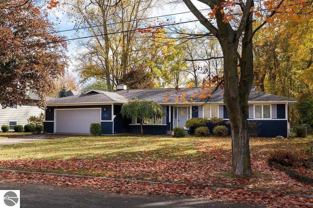 Photo of 901 Canal Street, Mt Pleasant, MI 48858 (MLS # 1939893)