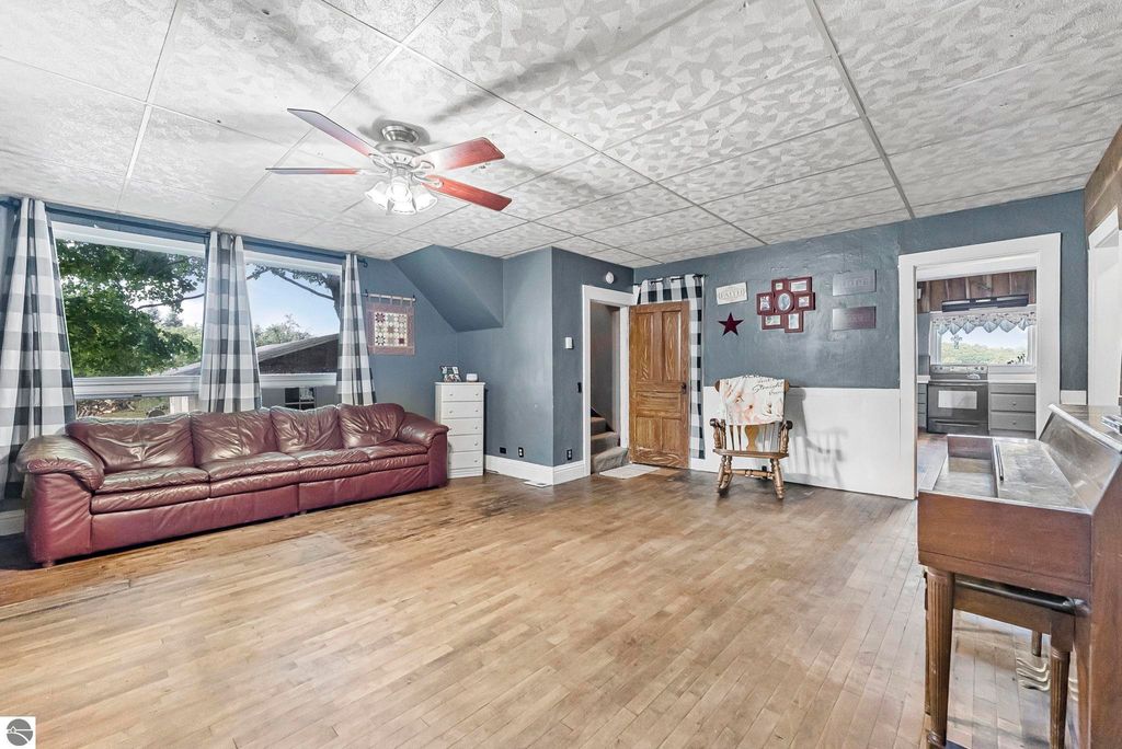 Photo of 11470 S 39 Road, Cadillac, MI 49601 (MLS # 1937403)