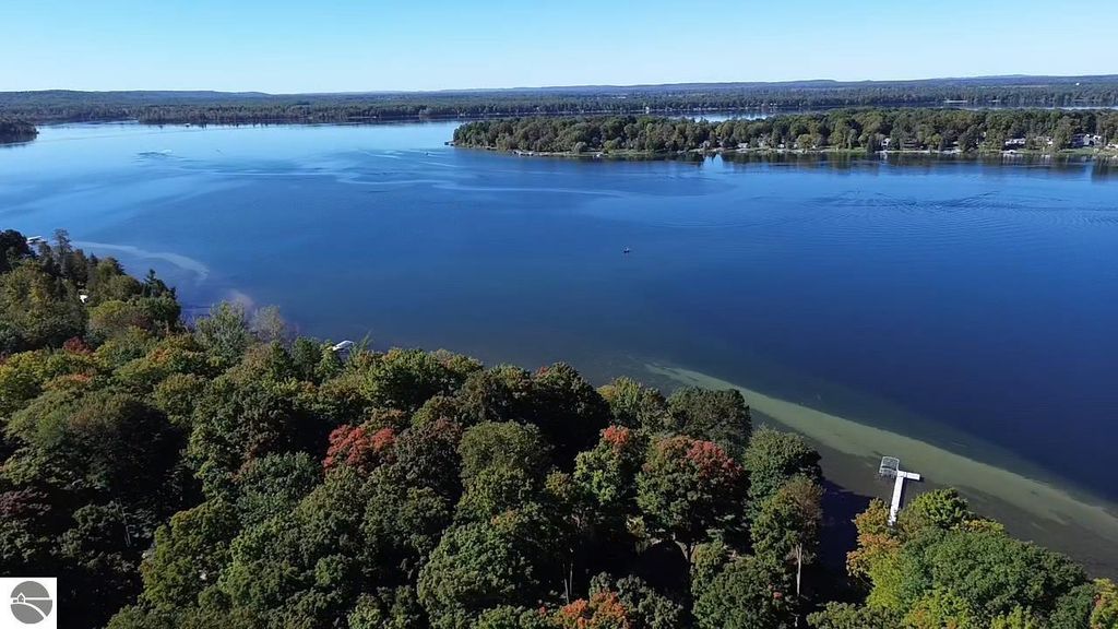Photo of 4032 Water View Drive, Grawn, MI 49637 (MLS # 1939062)