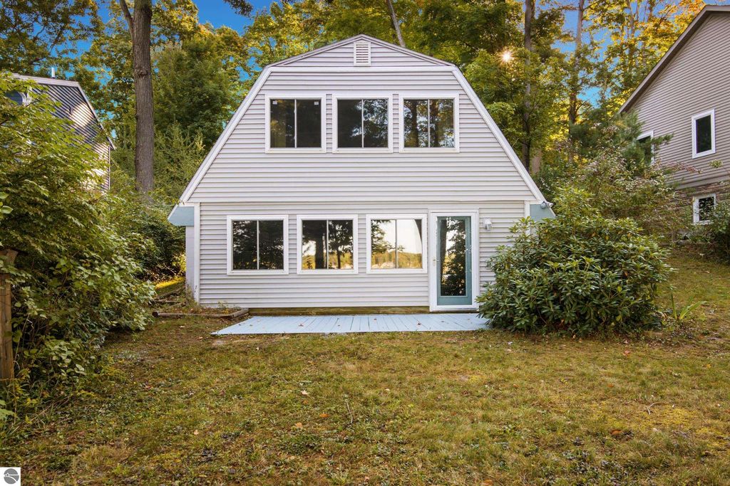 Photo of 4032 Water View Drive, Grawn, MI 49637 (MLS # 1939062)