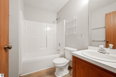 Tiny photo for 2991 Emerald Isle, Traverse City, MI 49684 (MLS # 1940416)