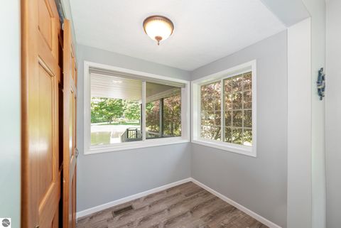 Tiny photo for 7746 Five Lakes Drive, Farwell, MI 48622 (MLS # 1935024)