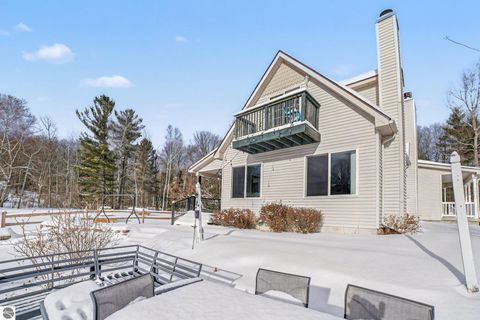 Tiny photo for 7746 Five Lakes Drive, Farwell, MI 48622 (MLS # 1935024)