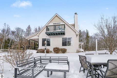 Tiny photo for 7746 Five Lakes Drive, Farwell, MI 48622 (MLS # 1935024)
