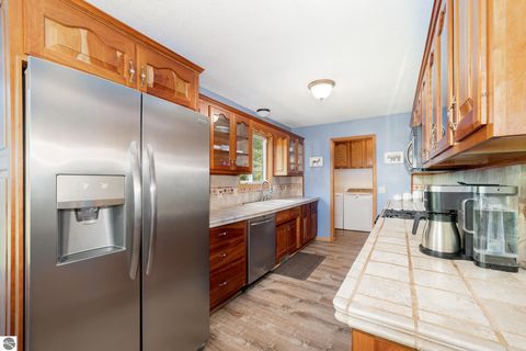 Tiny photo for 7746 Five Lakes Drive, Farwell, MI 48622 (MLS # 1935024)