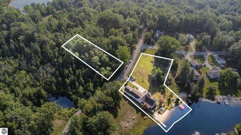 Tiny photo for 7746 Five Lakes Drive, Farwell, MI 48622 (MLS # 1935024)
