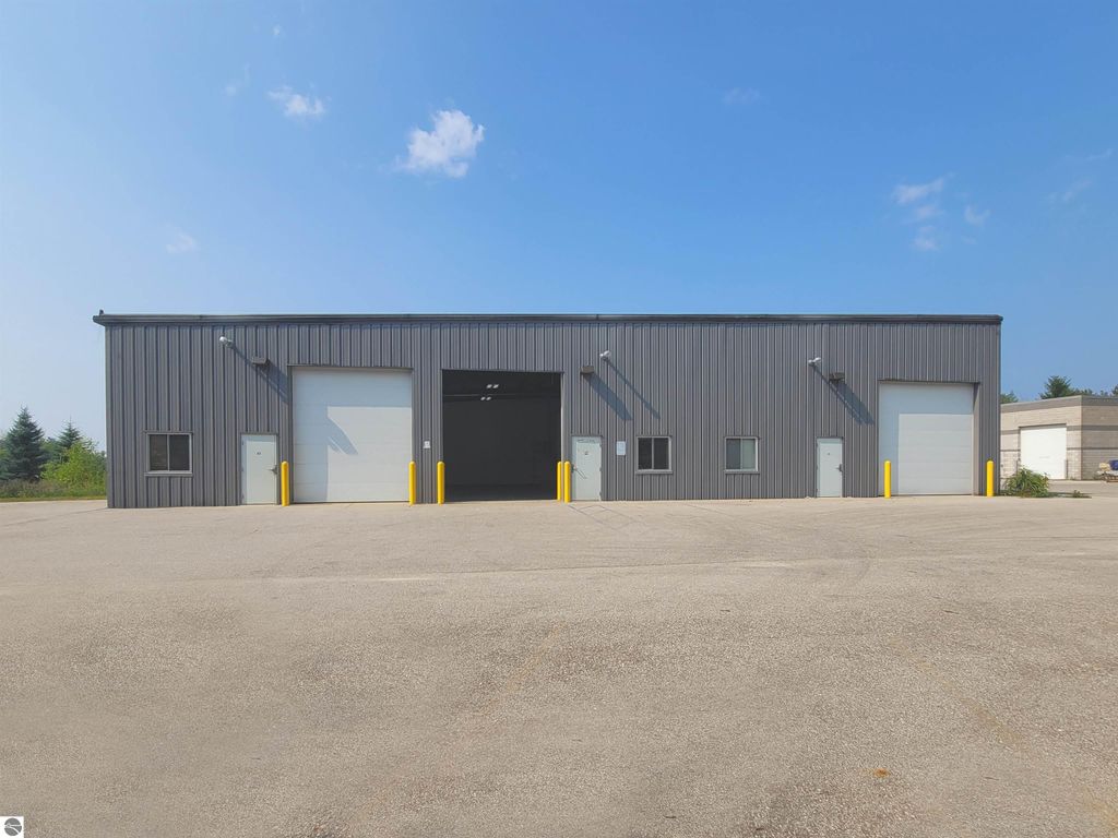 Photo of 789 Industrial Circle, Traverse City, MI 49686 (MLS # 1938428)
