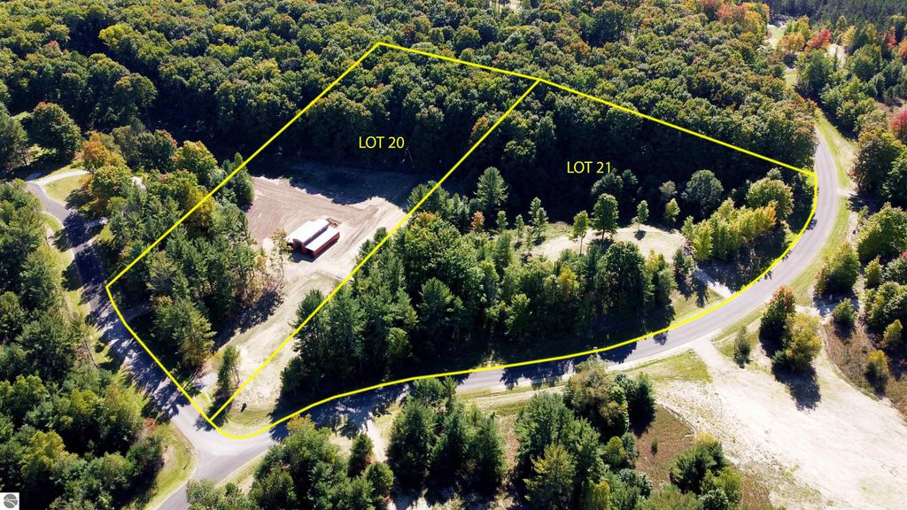 Photo of 5908 Paradise Ranch, Kingsley, MI 49649 (MLS # 1939876)
