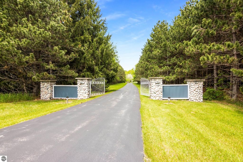 Photo of 8401 S Sullivan Road, Cedar, MI 49621 (MLS # 1940366)