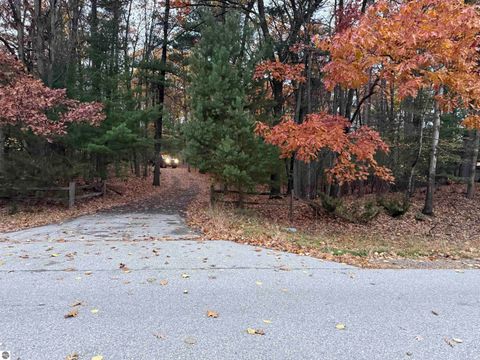 Tiny photo for 4545 Paper Birch Ln, Traverse City, MI 49686 (MLS # 1940435)