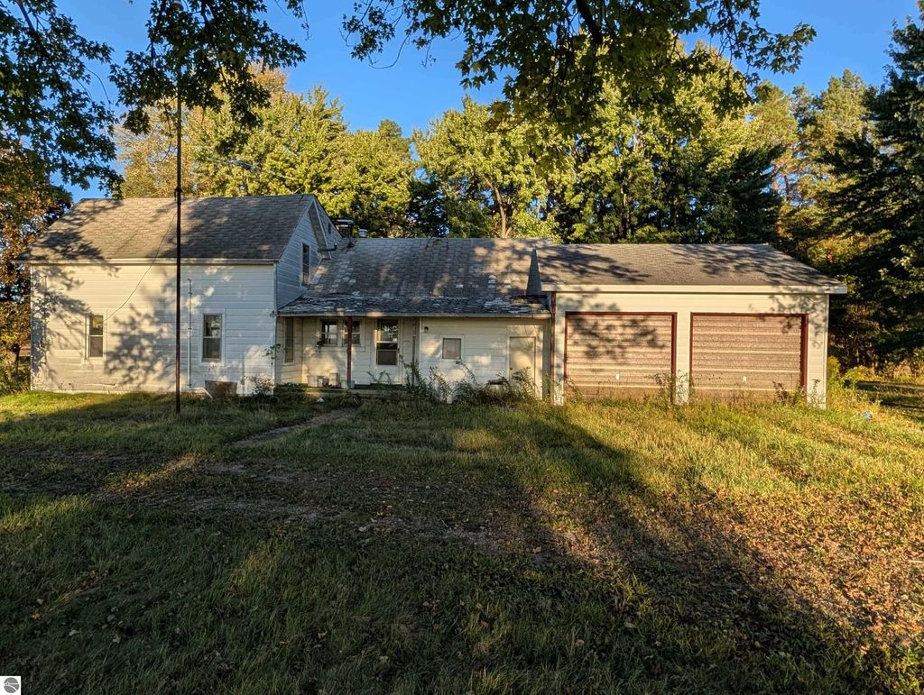 Photo of 5883 W Fike Road, Coleman, MI 48618 (MLS # 1939315)