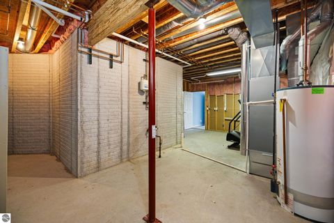 Tiny photo for 2947 Crown Pointe Drive #15, Traverse City, MI 49685 (MLS # 1940234)