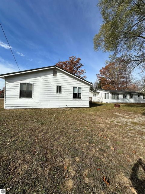 Tiny photo for 415 S Walnut Street, Kalkaska, MI 49646 (MLS # 1940457)