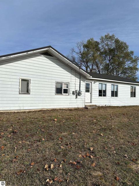 Tiny photo for 415 S Walnut Street, Kalkaska, MI 49646 (MLS # 1940457)