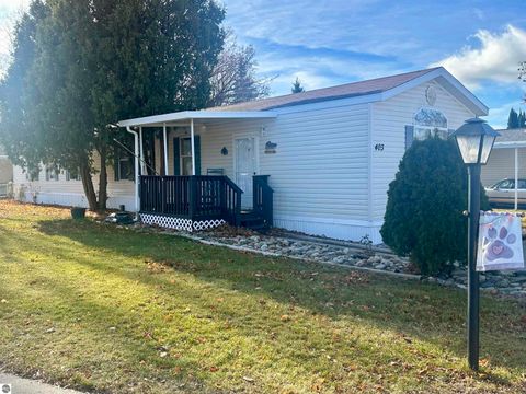 Tiny photo for 403 Farm Lane, Cadillac, MI 49601 (MLS # 1940776)