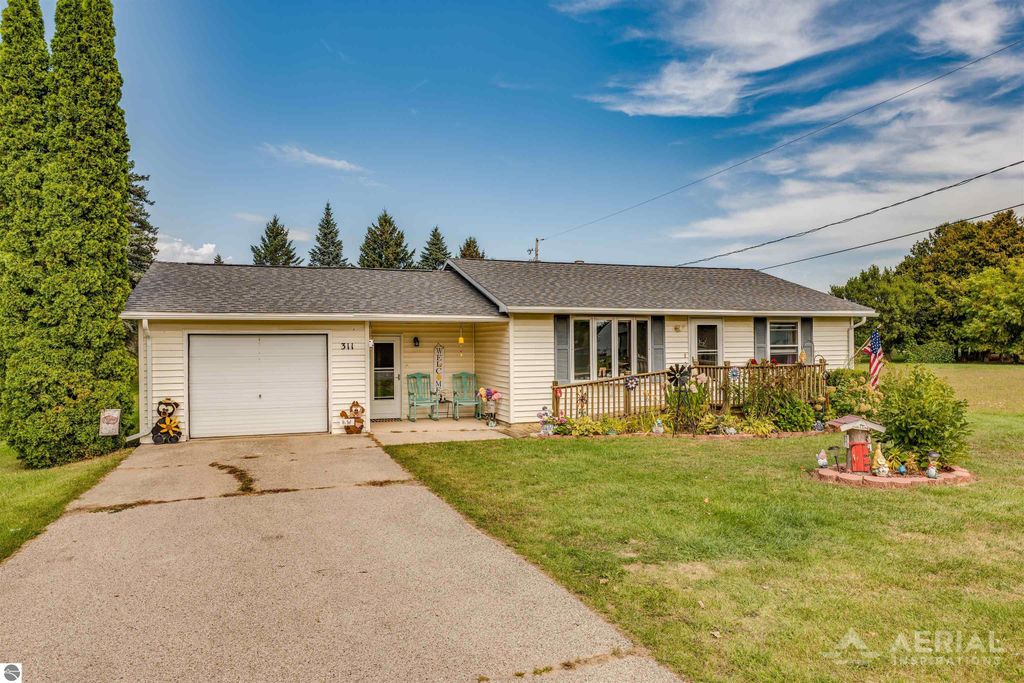 Photo of 311 E Main, Hale, MI 48739 (MLS # 1938522)