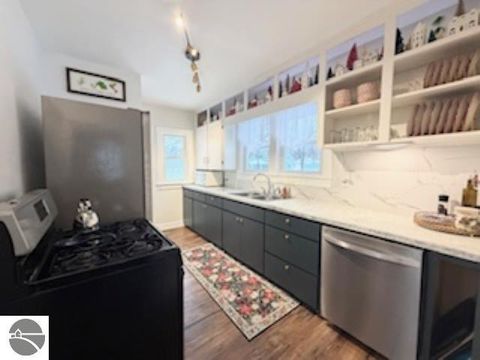 Tiny photo for 1315 Mill Street, Midland, MI 48640 (MLS # 1941091)