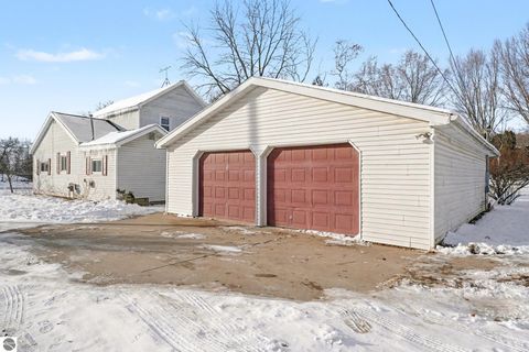 Tiny photo for 326 W Emerson Street, Ithaca, MI 48847 (MLS # 1941051)