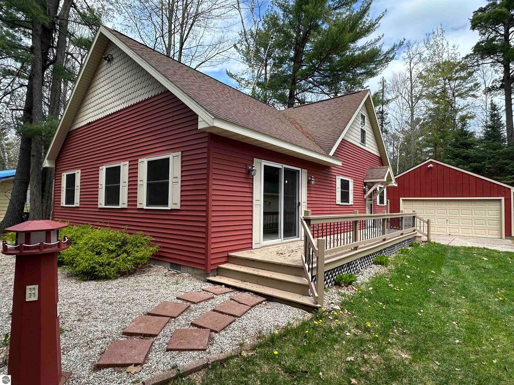 Photo of 103 Red Bird Legion Drive, Roscommon, MI 48653 (MLS # 1933695)