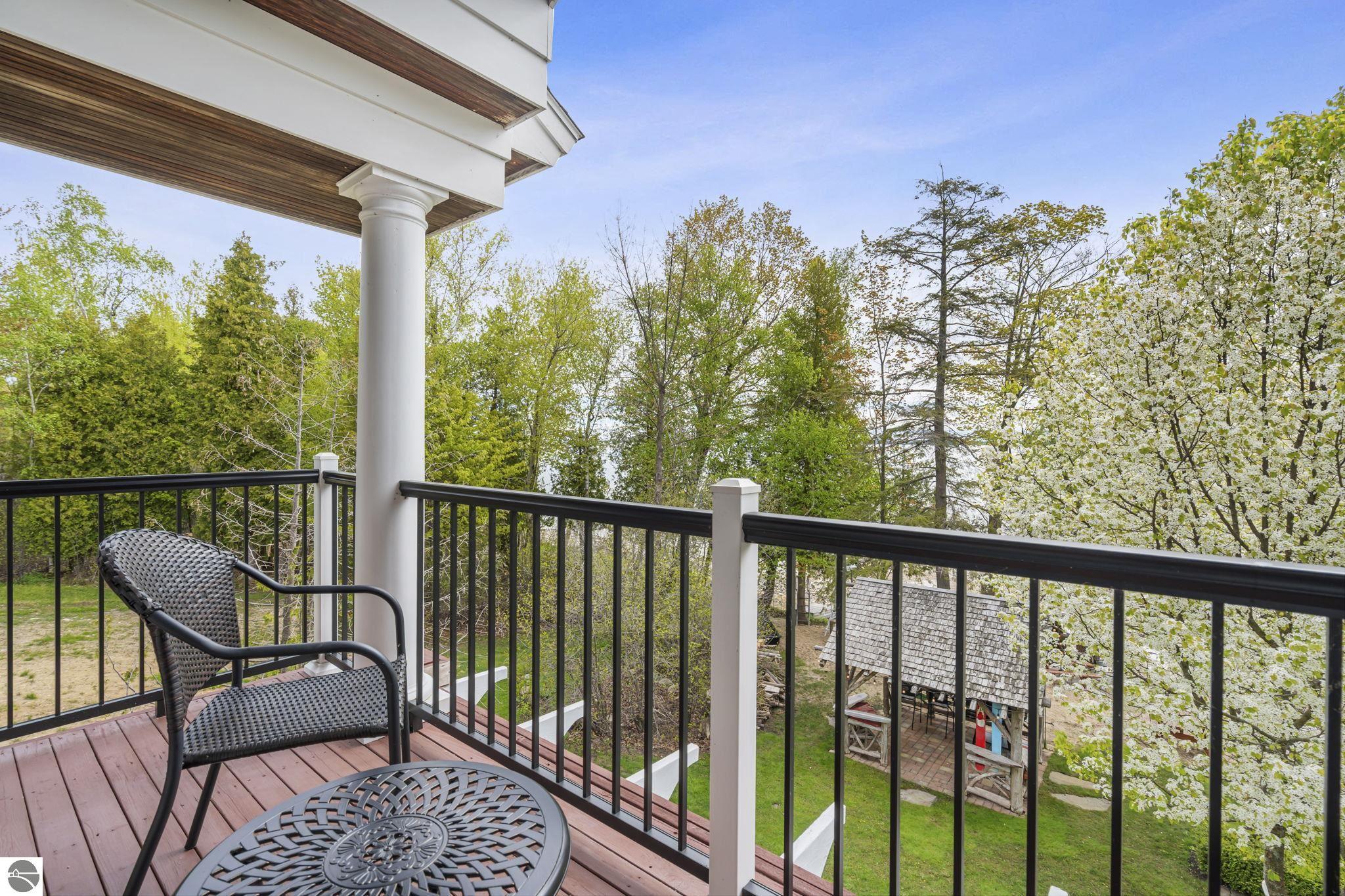 Traverse City, Michigan 49684, United States, 5 Bedrooms Bedrooms, ,4 BathroomsBathrooms,Residential,Active,141735