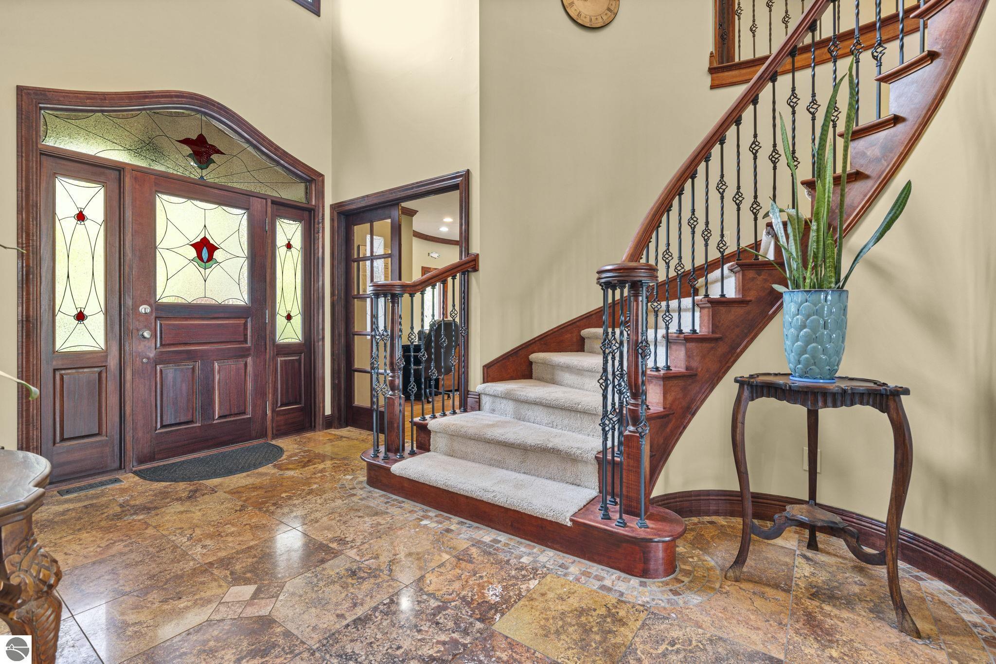 Traverse City, Michigan 49684, United States, 5 Bedrooms Bedrooms, ,4 BathroomsBathrooms,Residential,Active,141735