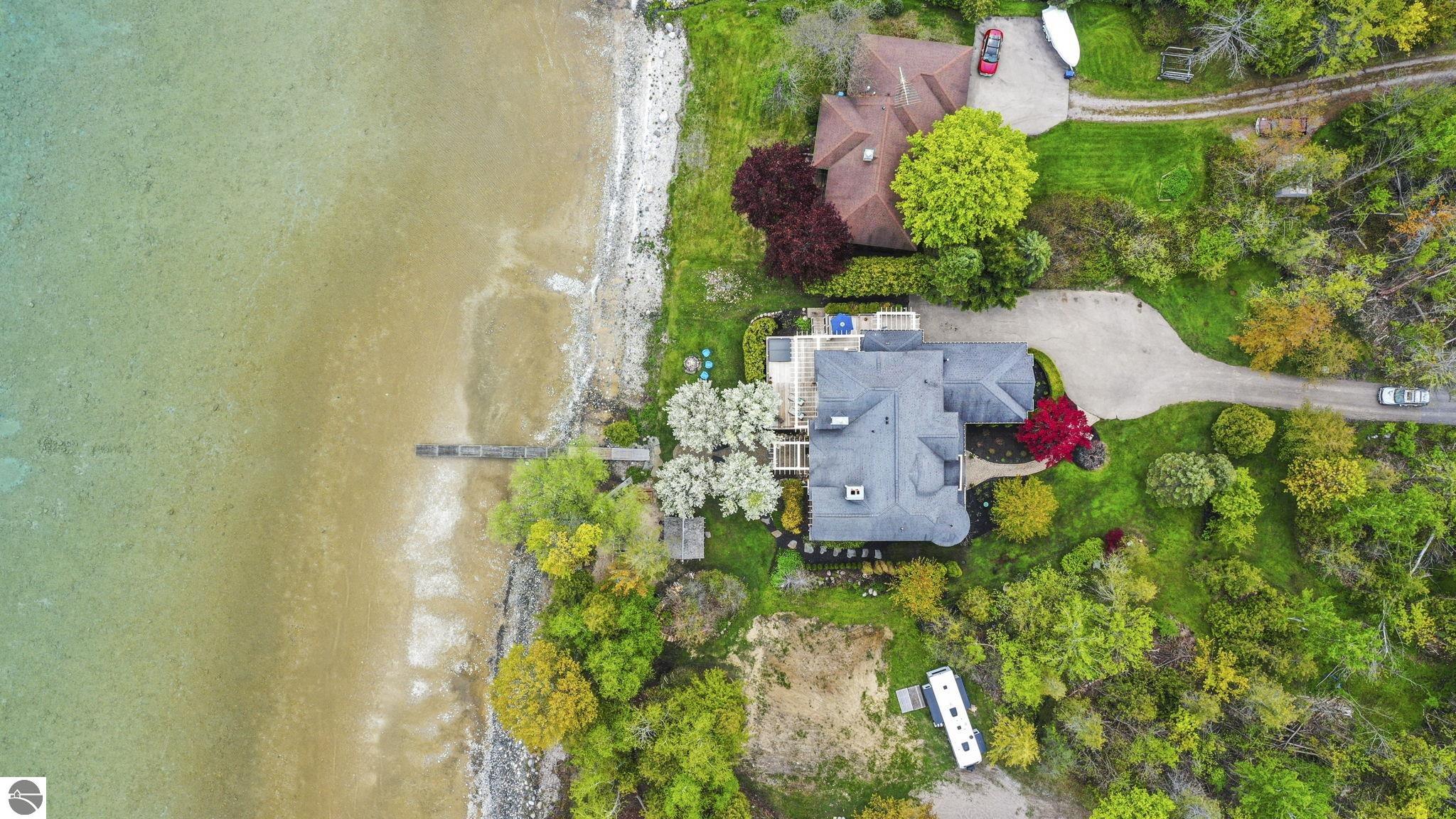 Traverse City, Michigan 49684, United States, 5 Bedrooms Bedrooms, ,4 BathroomsBathrooms,Residential,Active,141735