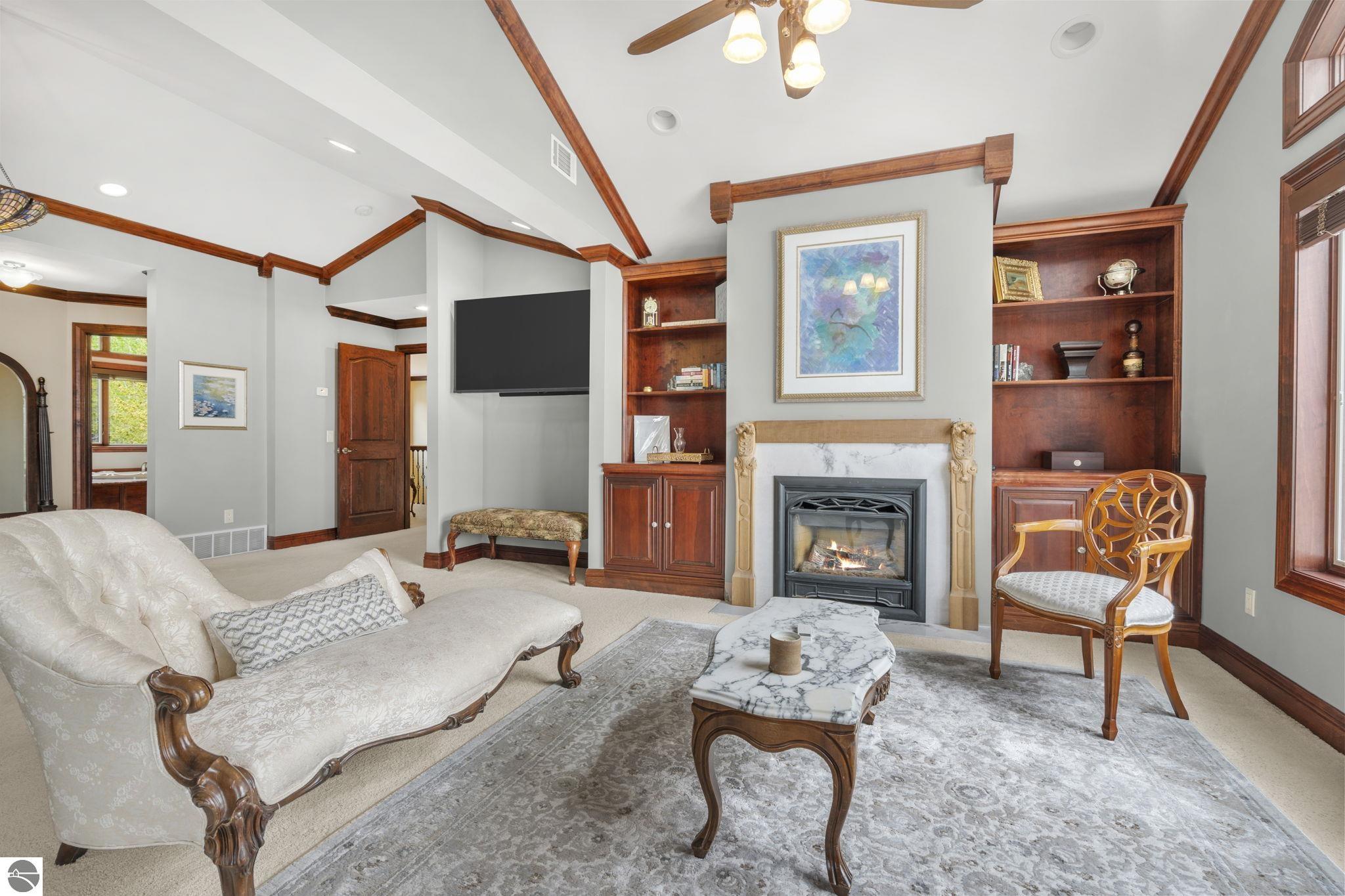 Traverse City, Michigan 49684, United States, 5 Bedrooms Bedrooms, ,4 BathroomsBathrooms,Residential,Active,141735