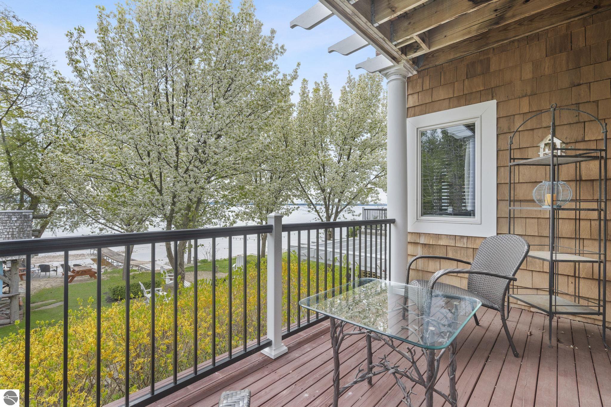 Traverse City, Michigan 49684, United States, 5 Bedrooms Bedrooms, ,4 BathroomsBathrooms,Residential,Active,141735