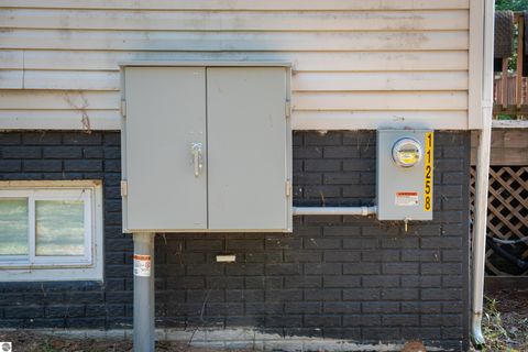 Tiny photo for 11258 N Genuine Road, Clare, MI 48617 (MLS # 1939717)