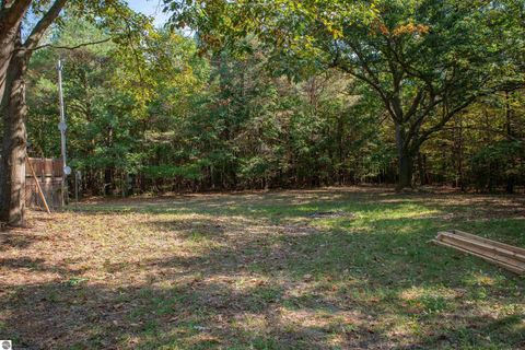 Tiny photo for 11258 N Genuine Road, Clare, MI 48617 (MLS # 1939717)