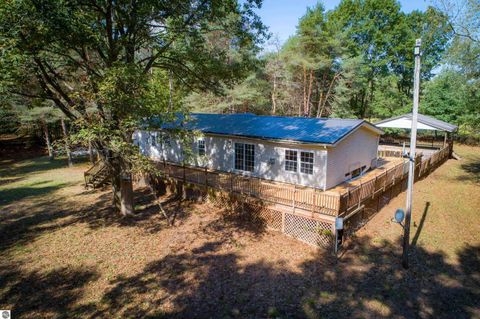 Tiny photo for 11258 N Genuine Road, Clare, MI 48617 (MLS # 1939717)