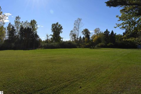 Tiny photo for 2275 Noble Road, Tawas City, MI 48763 (MLS # 1940150)