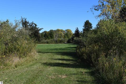 Tiny photo for 2275 Noble Road, Tawas City, MI 48763 (MLS # 1940150)