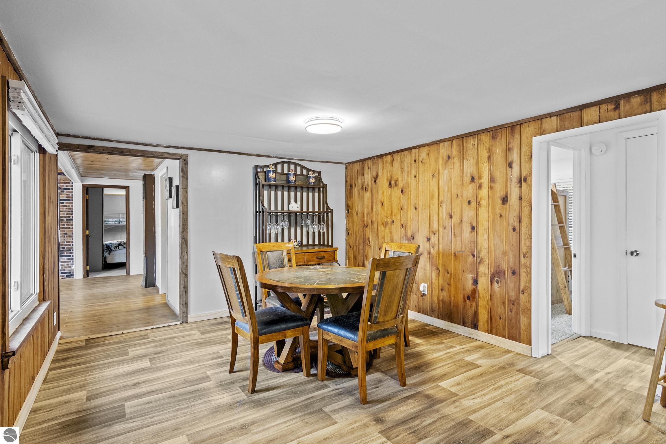 Kalkaska, Michigan 49646, United States, 4 Bedrooms Bedrooms, ,2 BathroomsBathrooms,Residential,Active,110862