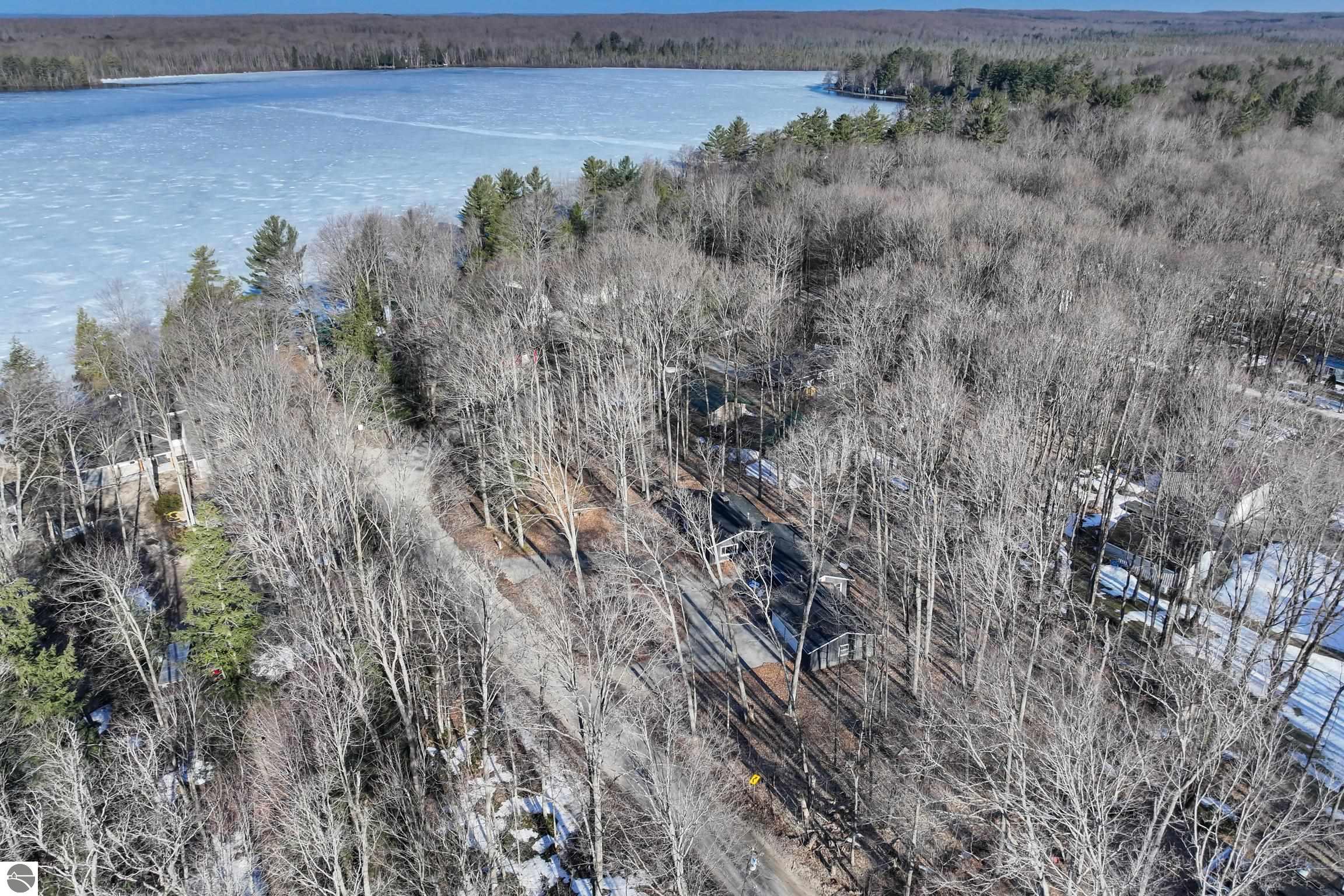 Kalkaska, Michigan 49646, United States, 4 Bedrooms Bedrooms, ,2 BathroomsBathrooms,Residential,Active,110862