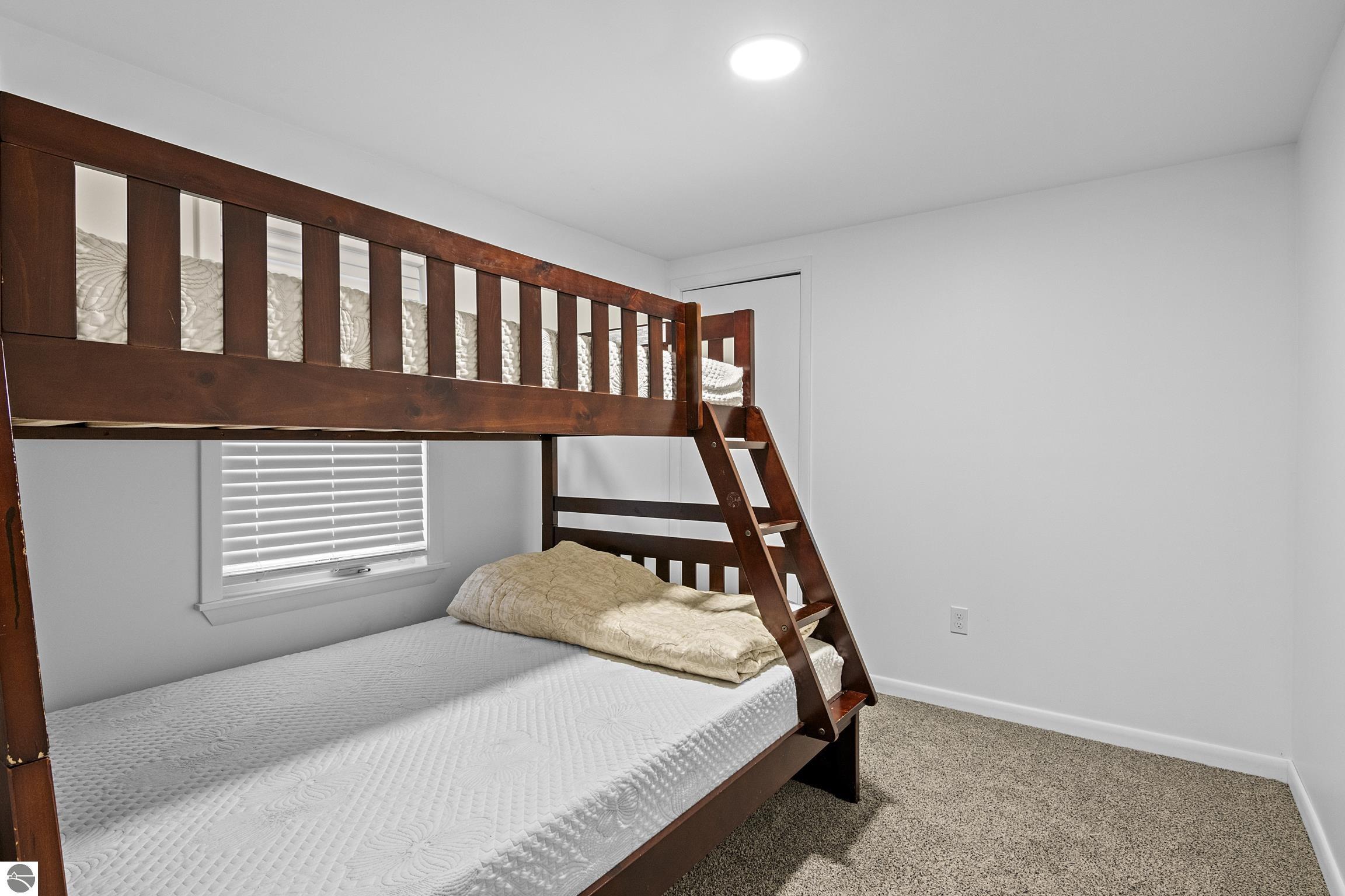 Kalkaska, Michigan 49646, United States, 4 Bedrooms Bedrooms, ,2 BathroomsBathrooms,Residential,Active,110862