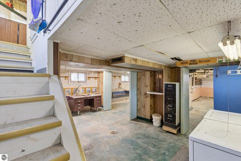 Tiny photo for 804 Hannah Avenue, Alma, MI 48801 (MLS # 1939468)