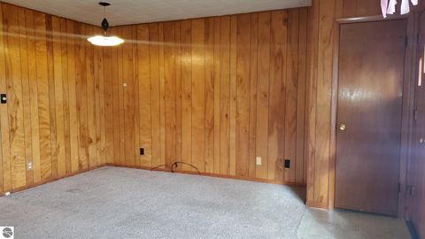 Tiny photo for 1136 Eastwood Drive, Mt Pleasant, MI 48858 (MLS # 1941156)
