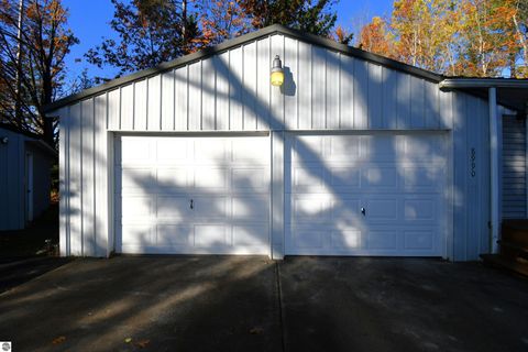Tiny photo for 8990 Park Avenue, Alanson, MI 49706 (MLS # 1940172)