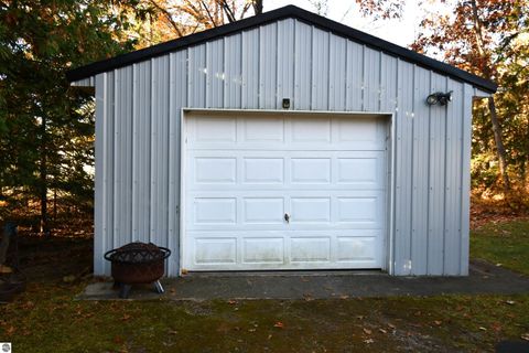 Tiny photo for 8990 Park Avenue, Alanson, MI 49706 (MLS # 1940172)