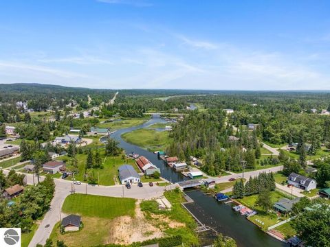 Tiny photo for 8990 Park Avenue, Alanson, MI 49706 (MLS # 1940172)